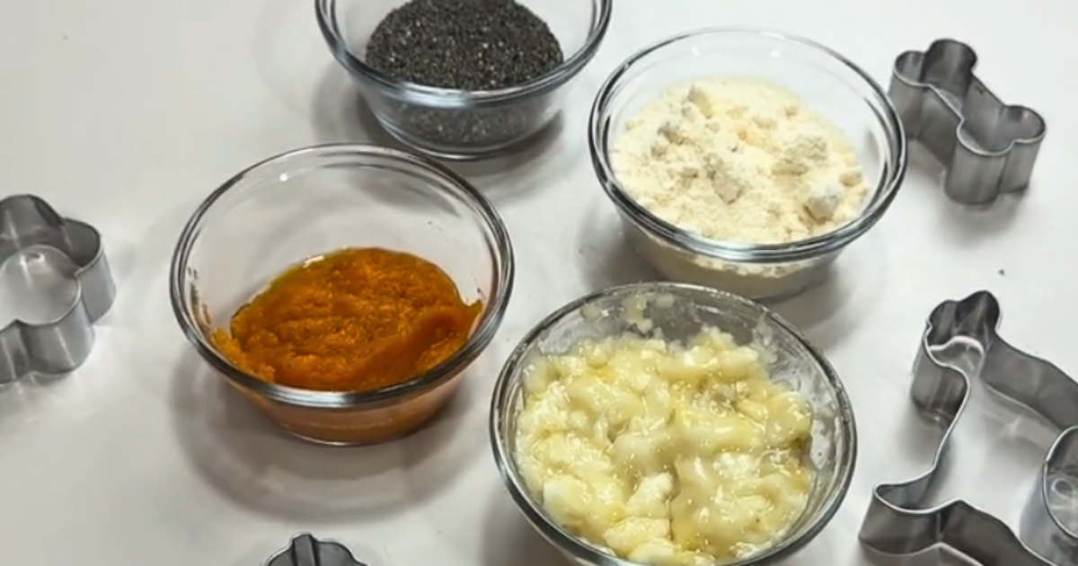 small bowls of ingredients
